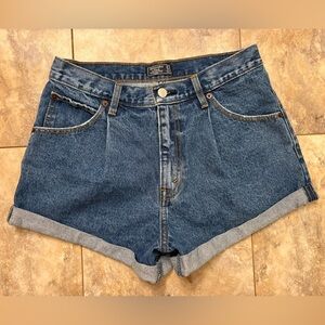 NWOT Abercrombie & Fitch Annie High Rise Denim Pleated Shorts Women’s 4